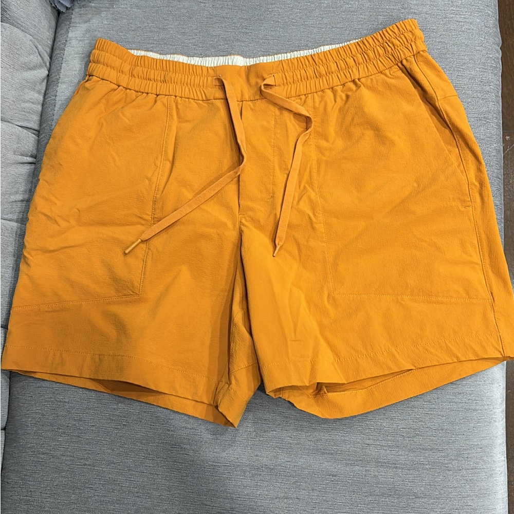 Relaxed-Fit Pull-On Short 7"
Light Woven -Orange Casual Shorts